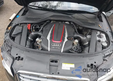 2013 Audi S8 4.0T z USA, uszkodzony, nr VIN WAUD2AFD9DN033113